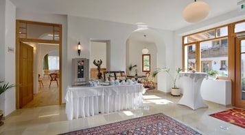 Desayuno buffet incluido todos los días