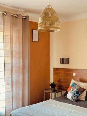 Habitación doble, 1 cama matrimonial, Terraza | Caja de seguridad en la habitación, insonorización y wifi gratis 