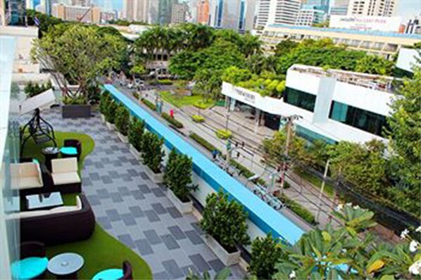 View from property - The Moonite Boutique Hotel (Bangkok)