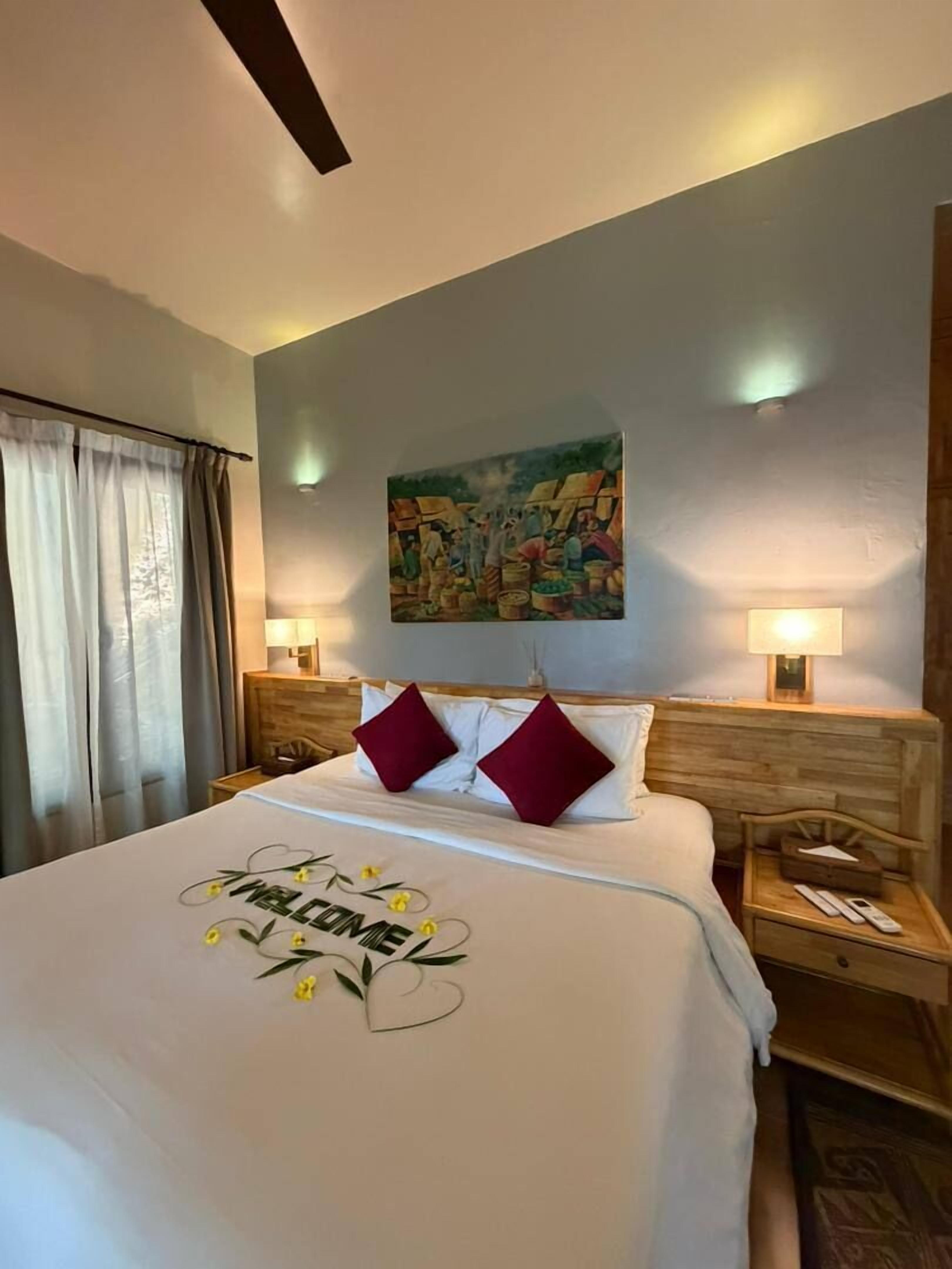 Rainforest Studio  | Minibar, in-room safe, individually decorated, individually furnished