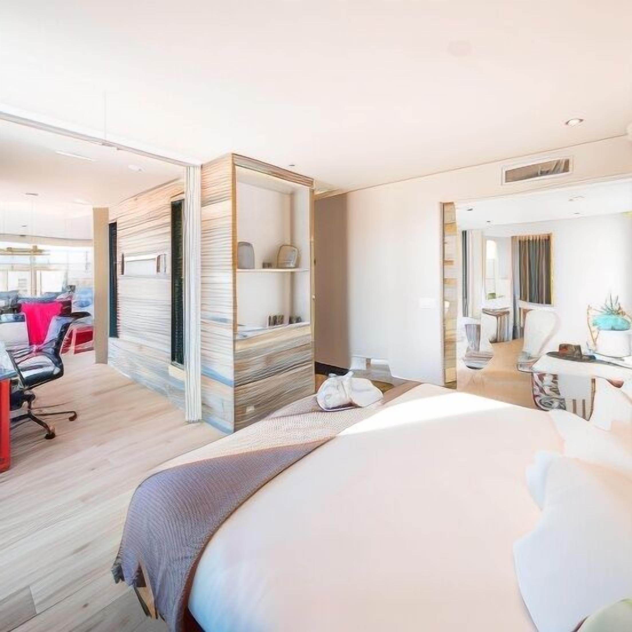 Blendingsgardiner, strykejern/-brett, wi-fi (inkludert) og sengetøy