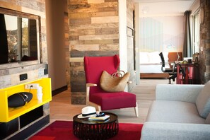 Cortinas blackout, tabla de planchar con plancha y wifi gratis 
