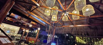 Palms Cove Resort