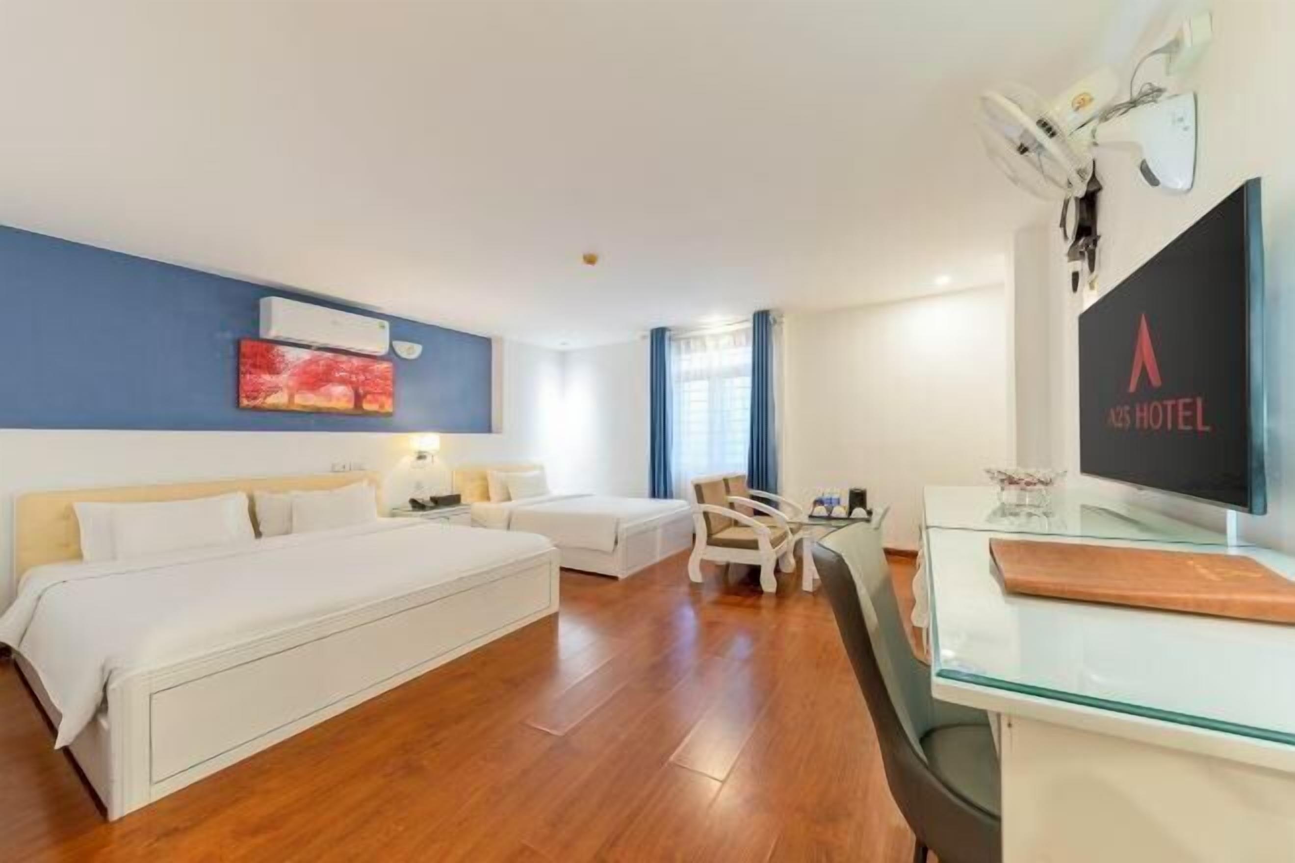 Minibar, in-room safe, iron/ironing board, free WiFi