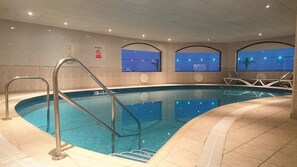 Indoor pool - Fort d'Auvergne Hotel (St. Helier)