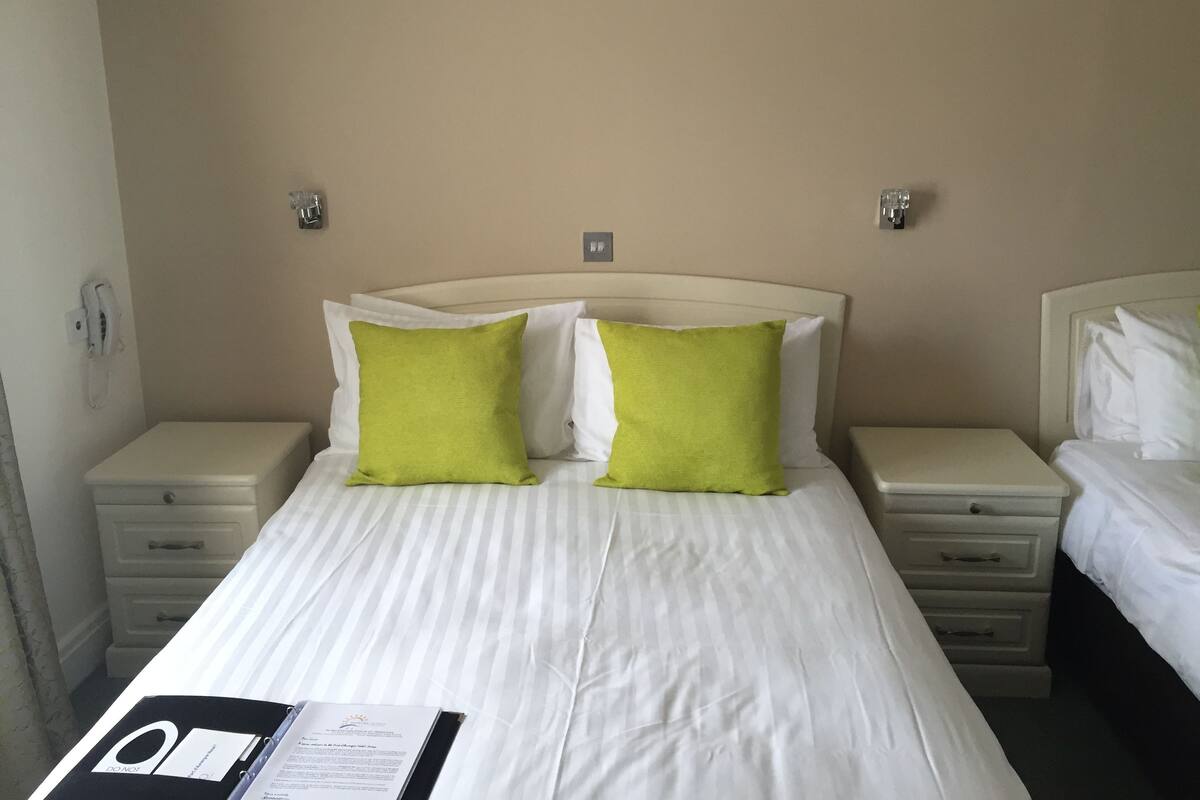 Iron/ironing board (on request), free WiFi, bed sheets