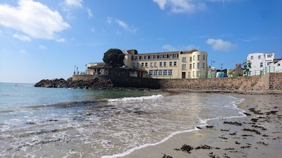 Fort d'Auvergne Hotel