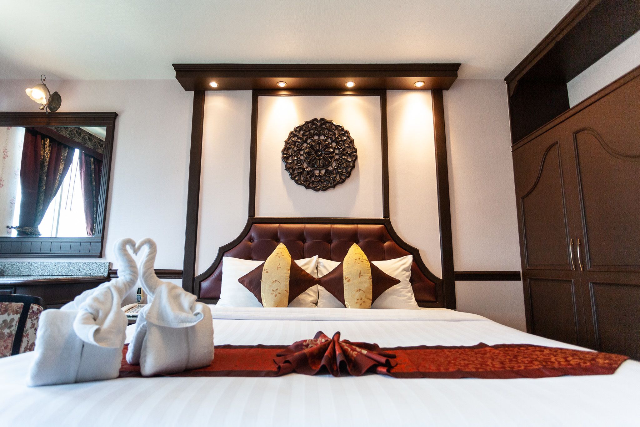 family suite | minibar, in-room safe, desk, free wifi