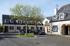 Exterior - The Uplands Serviced Apartments (St. Helier)