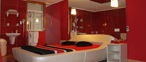 Habitación doble superior | Cortinas blackout, insonorización y wifi gratis