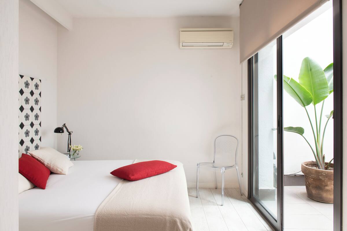 2 bedrooms, pillow-top beds, in-room safe, desk