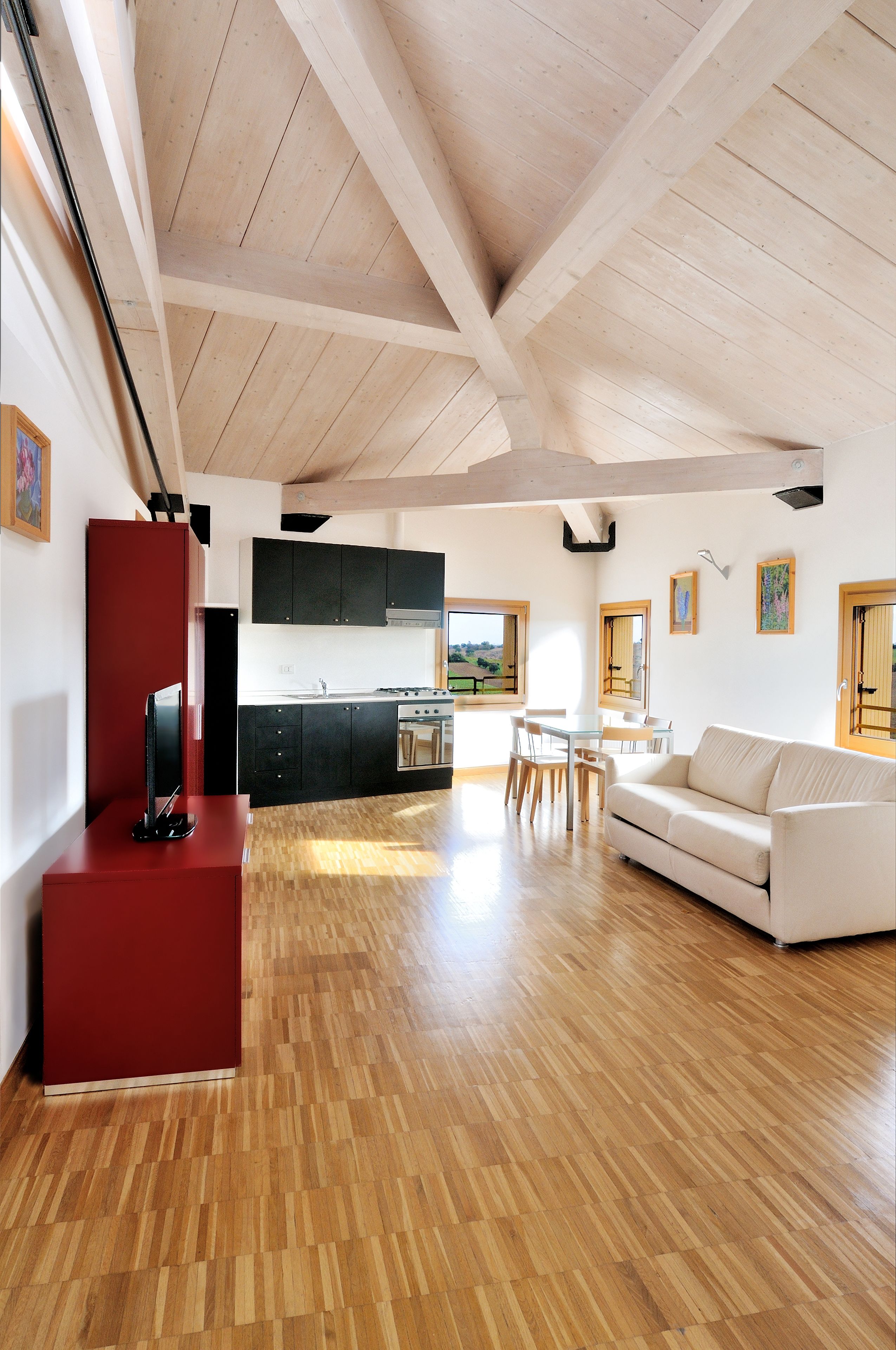 Appartamento esterno, 2 camere da letto | Vardagsrum | Platt-tv