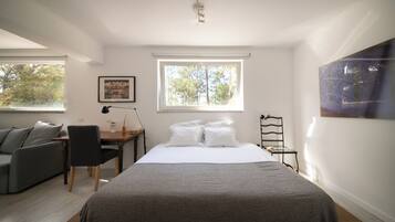 Double or Twin Room | Premium bedding, in-room safe, desk, laptop workspace
