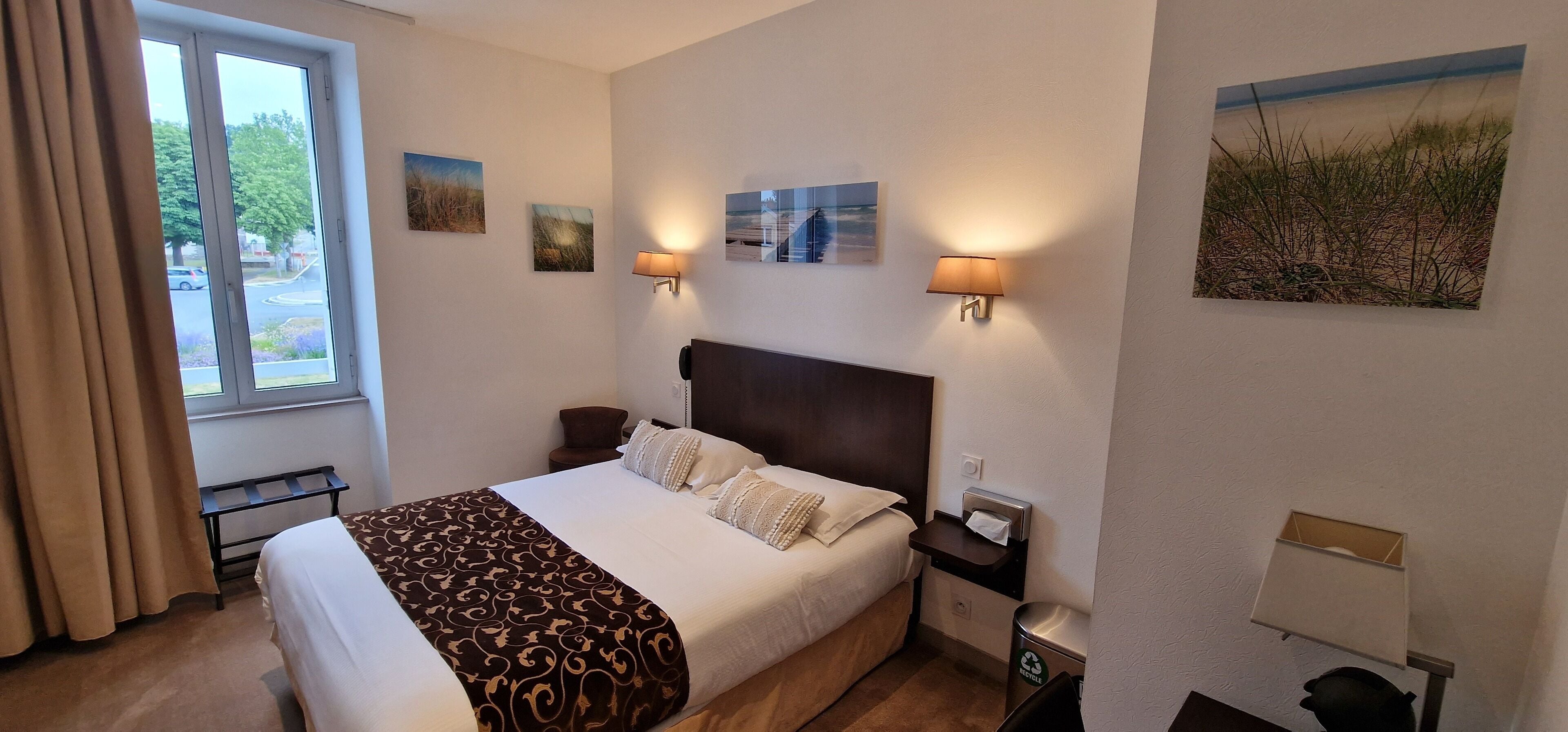 comfort double room | desk, free wifi, bed sheets