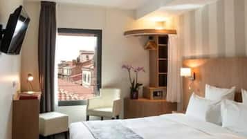 Standaard tweepersoonskamer | Uitzicht vanuit de kamer