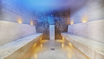 Couples treatment room(s), sauna, hot tub, steam room, body treatments