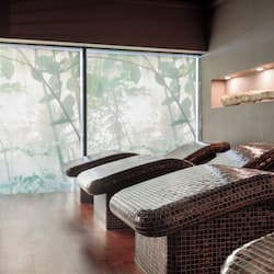 Couples treatment rooms, sauna, hot tub, steam room, body treatments
