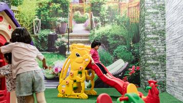 Children's play area - indoor