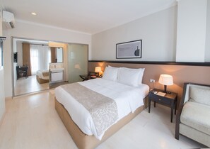 Alcove King Room - The Alcove Library Hotel (Ho Chi Minh City)