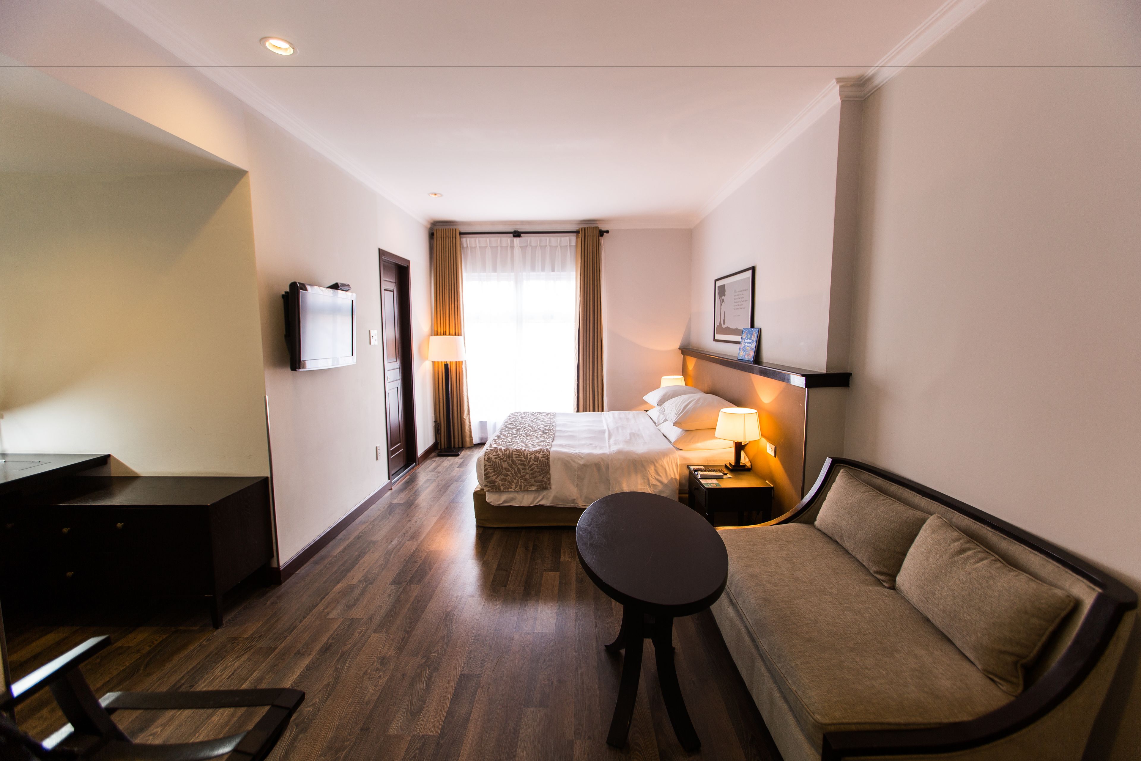 grand alcove  | premium bedding, down duvets, minibar, in-room safe