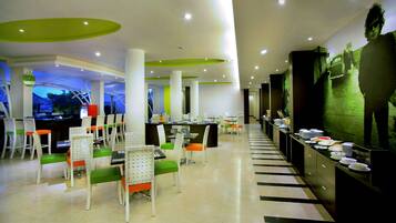 Frühstück, Mittagessen, Abendessen, indonesische Küche