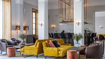 Sala de estar en el lobby
