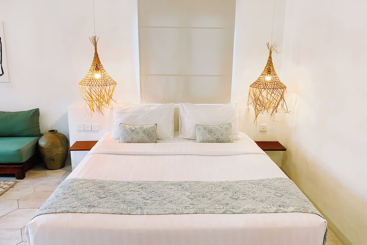 Standard Studio, 1 Bedroom | In-room safe, iron/ironing board, free WiFi, bed sheets