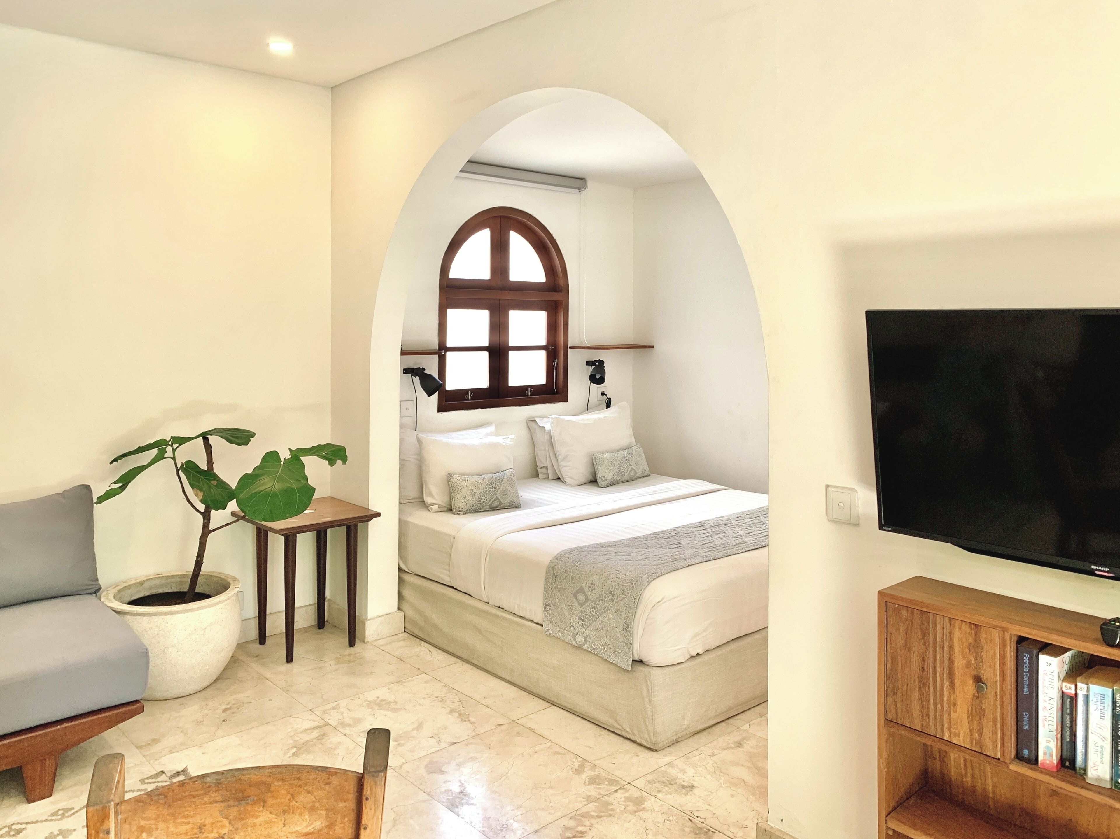 In-room safe, iron/ironing board, free WiFi, bed sheets