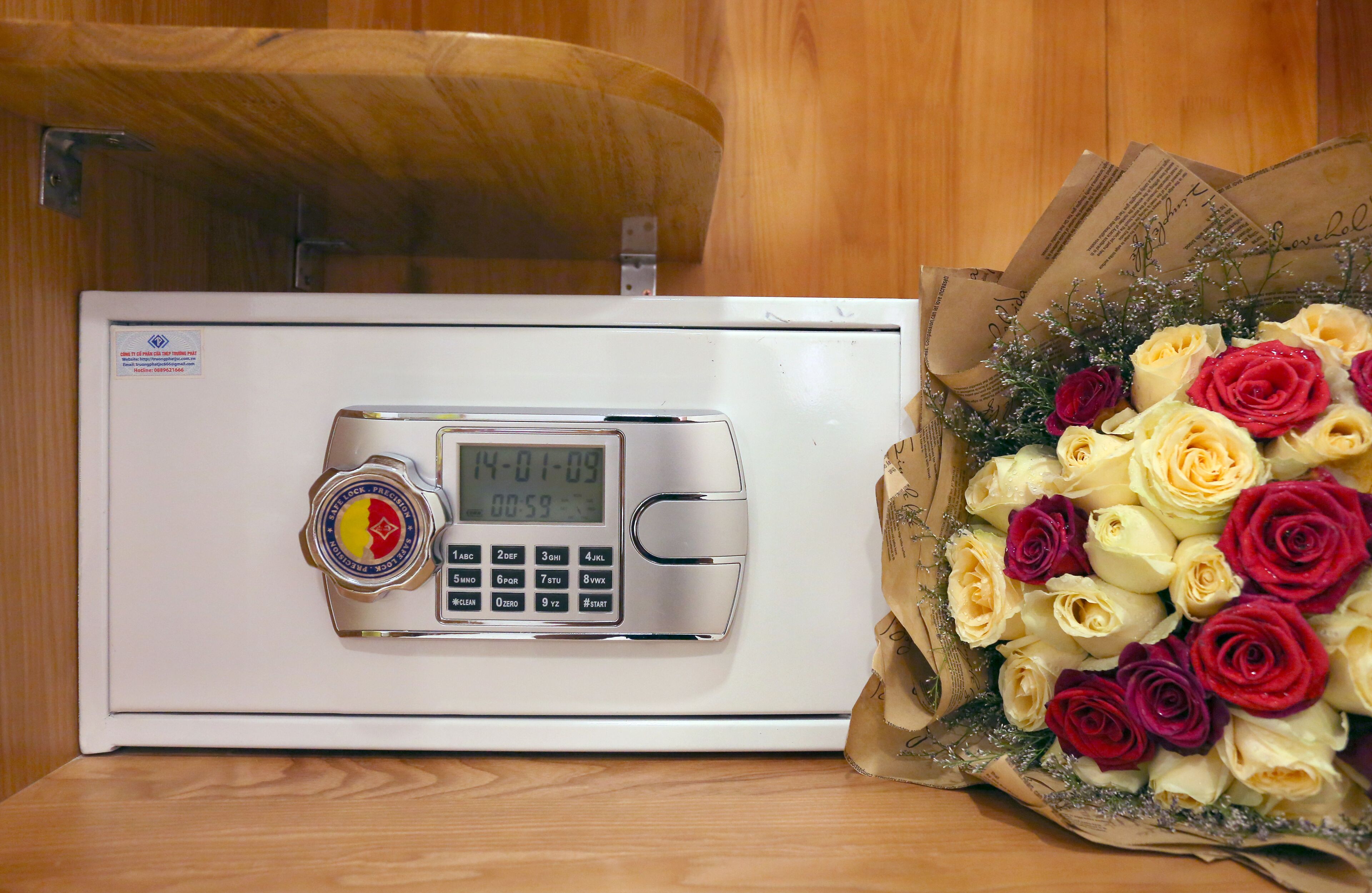 deluxe room, 2 double beds | view from room