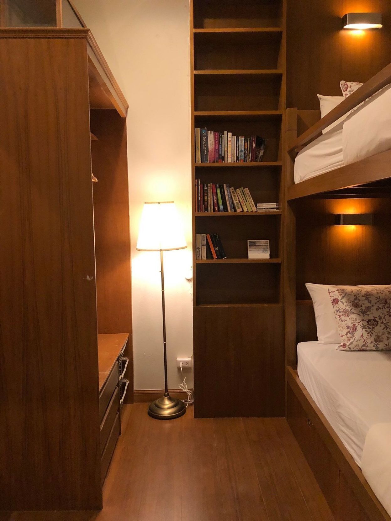 Individually decorated, free WiFi, bed sheets