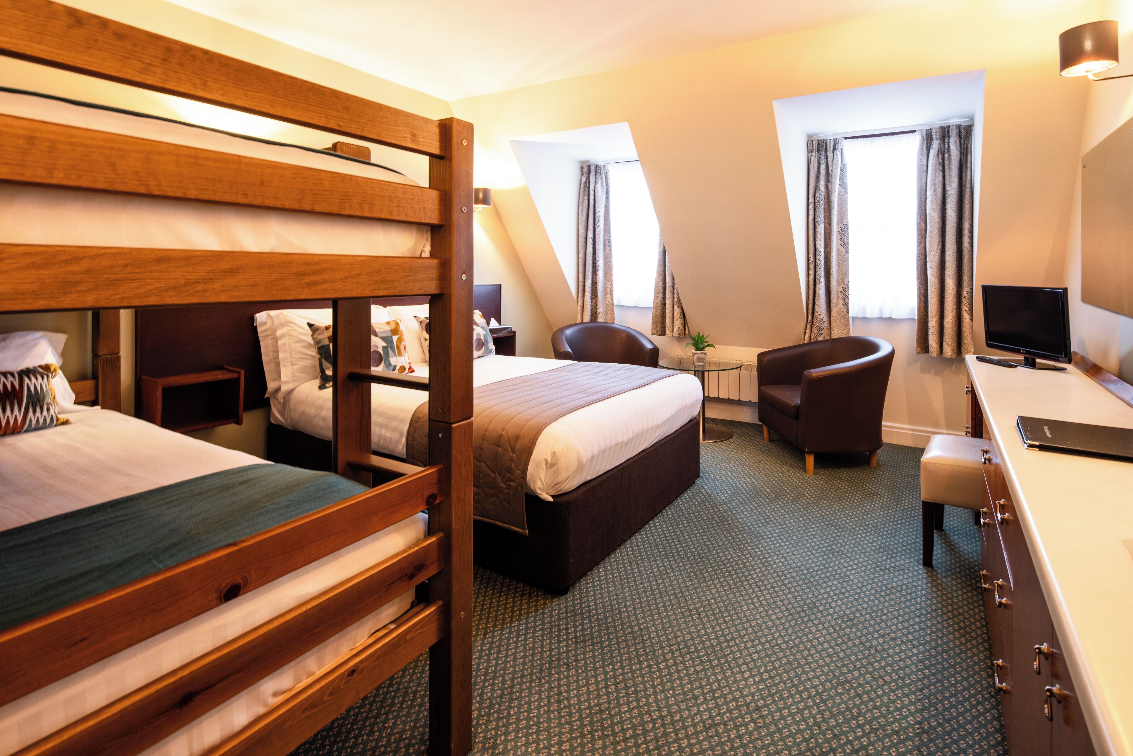 family room | iron/ironing board, travel cot, free wifi, bed sheets