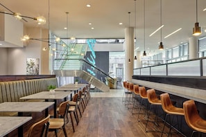 รวมอาหารเช้าแบบบุฟเฟ่ต์ ทุกวัน