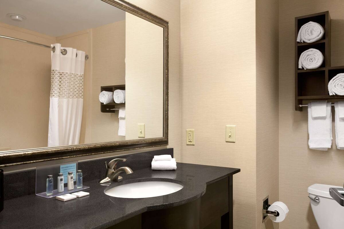 laptop workspace, free wifi, bed sheets, alarm clocks