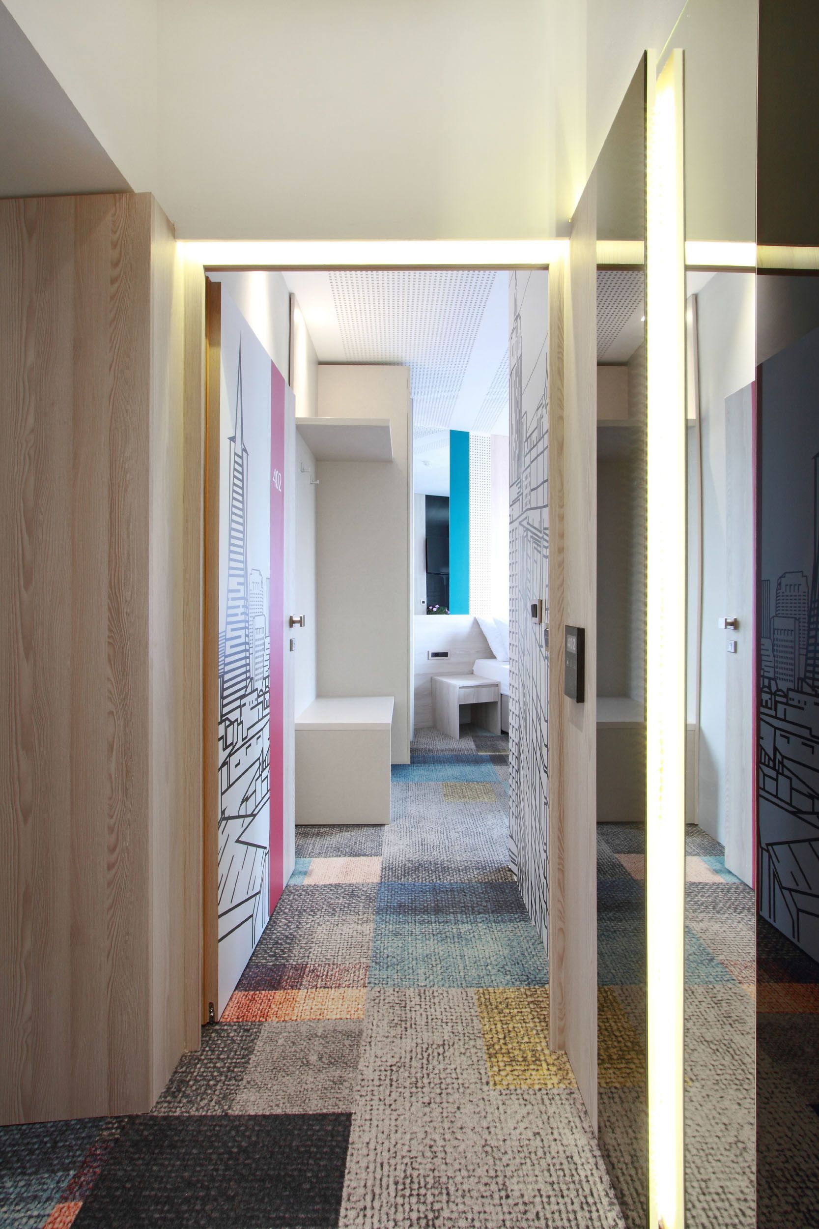 Kahden hengen standard-huone (yksi tai kaksi sänkyä), kaupunkinäköala | Minibaari, tallelokero huoneessa, työpöytä, äänieristys