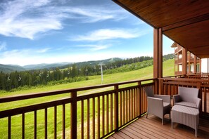Superior-Zimmer (Slope View)