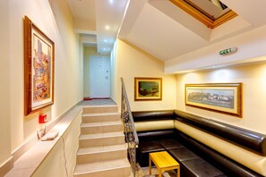 Café da manhã com buffet todos os dias (EUR 3 por pessoa)