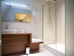 Shower, rainfall showerhead, eco-friendly toiletries, hair dryer