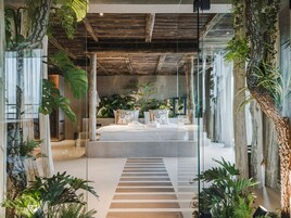 Bali Suite | 2 bedrooms, minibar, in-room safe, desk