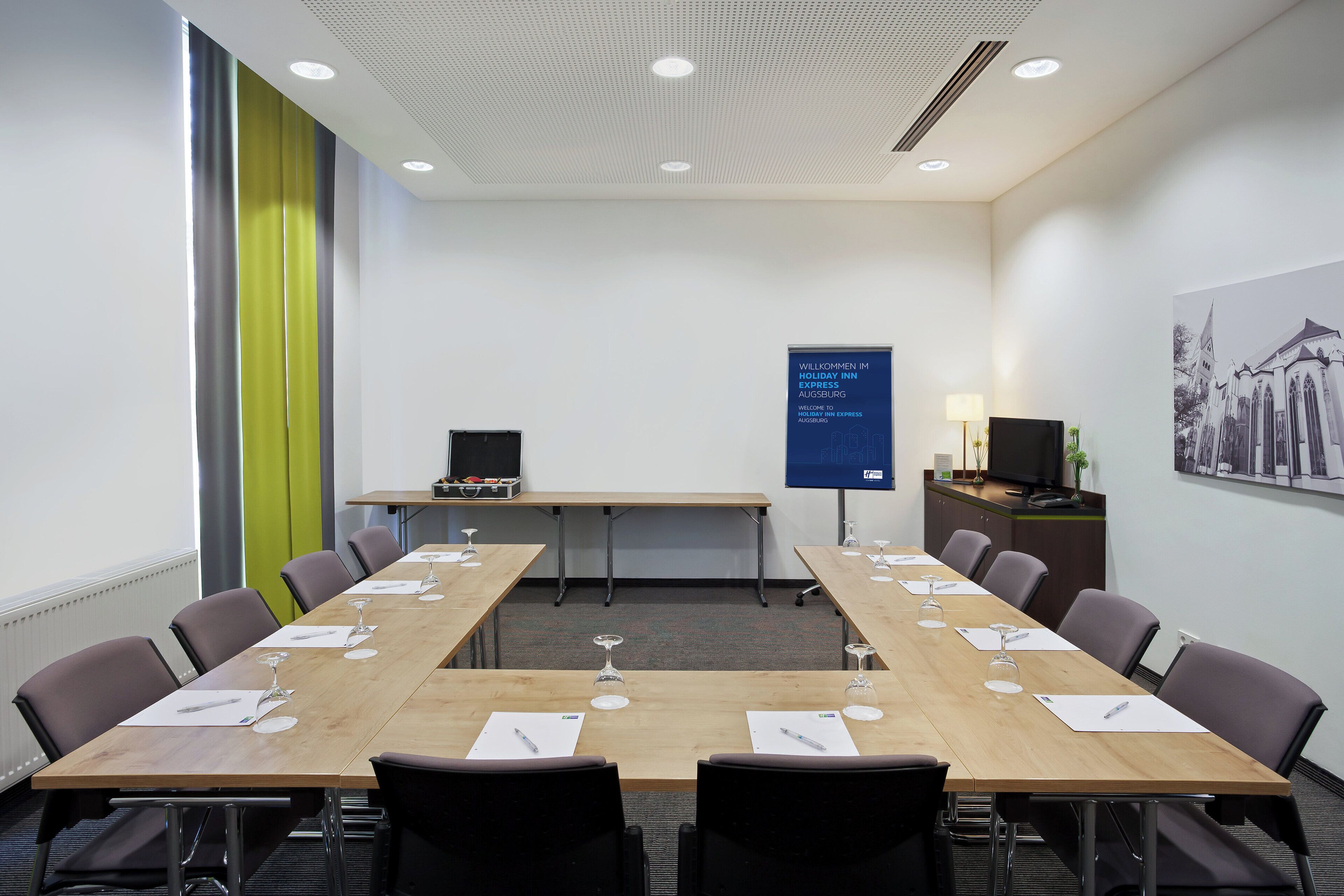 Photo - Holiday Inn Express Augsburg, An Ihg