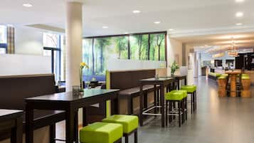 Dagelijks continentaal ontbijt inbegrepen