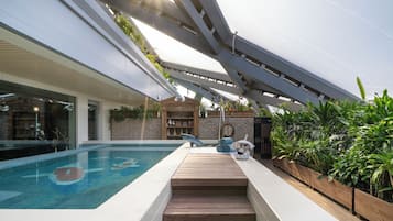 Deluxe Lagoon Suite | Terrace/patio
