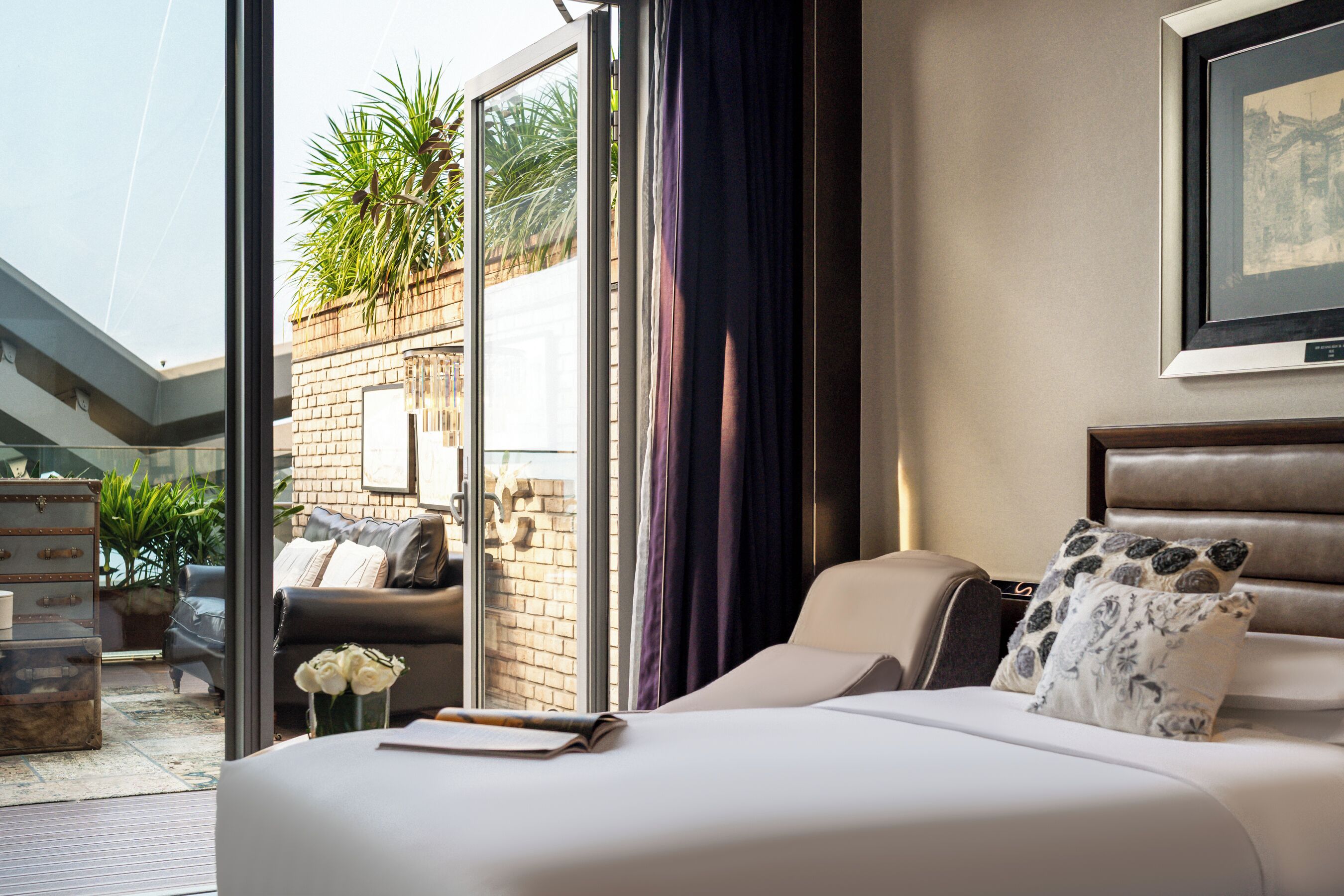 deluxe twin room, 2 single beds, terrace | 1 bedroom, minibar, in-room safe, desk