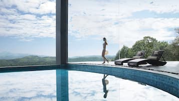 Indoor pool, outdoor pool