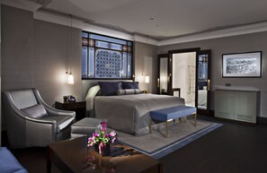 Turkish Suite | Premium bedding, Tempur-Pedic beds, minibar, in-room safe - Barceló Istanbul (Istanbul)