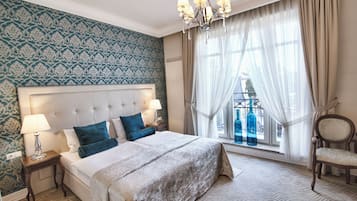 Dobbeltrom for 1 person | Sengetøy av topp kvalitet, dundyner, senger med overmadrass og minibar