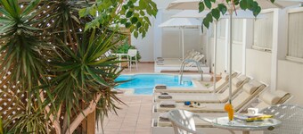 Aeolis Boutique Hotel