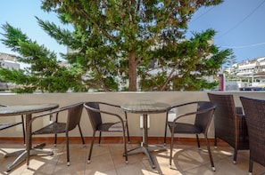 Terrace/patio - Aeolis Boutique Hotel (Naxos)