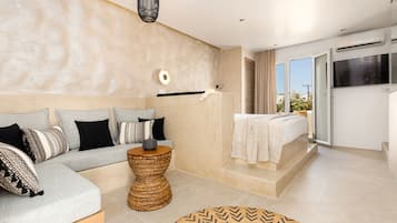 Executive Suite | Living area | 40-inch Smart TV with digital channels
