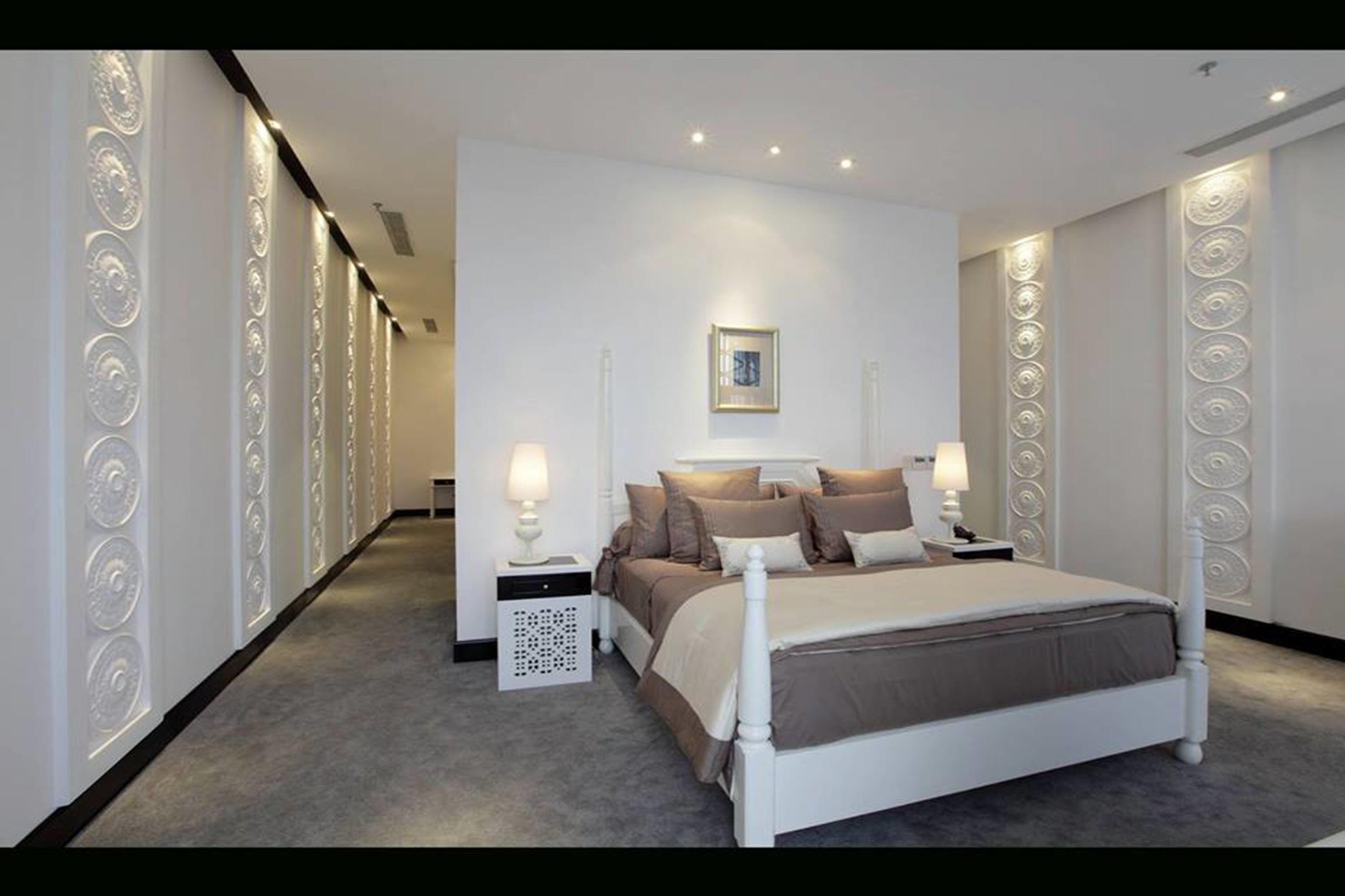 in-room safe, individually decorated, individually furnished, desk