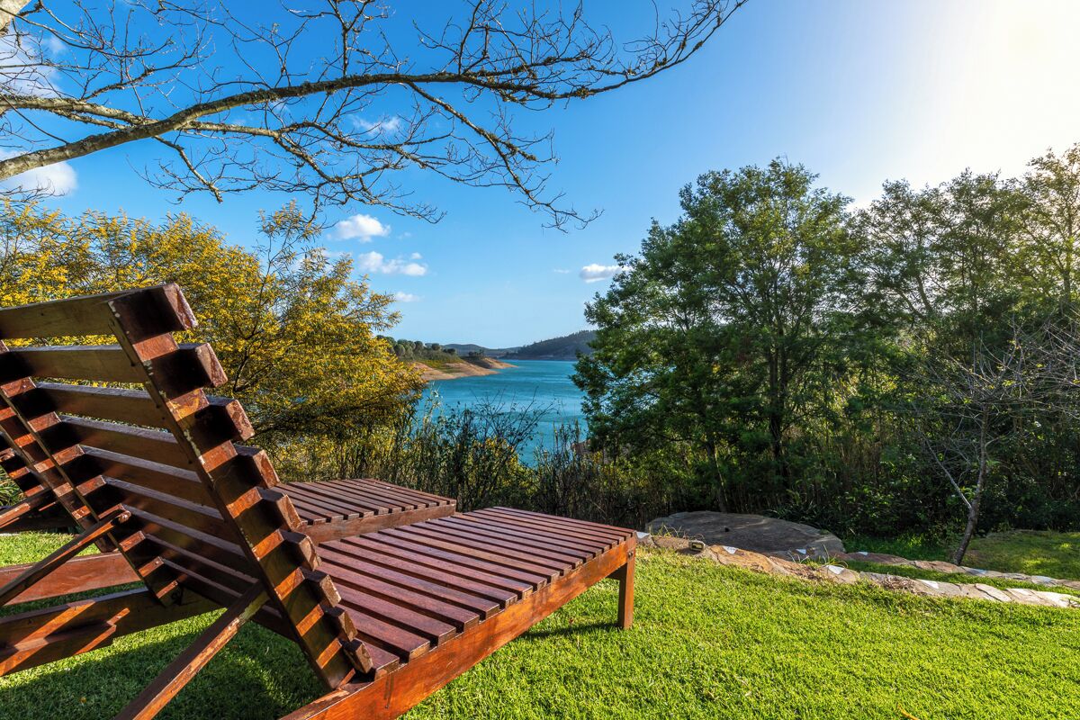 إطلالة على الحديقة